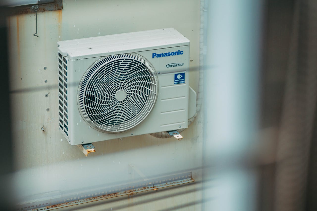AC